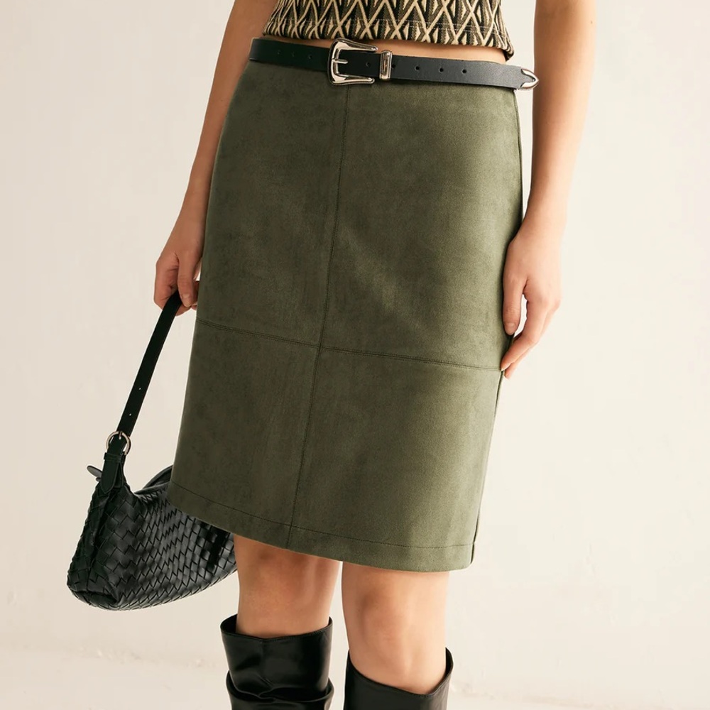 017. Commense Suede A-Line Skirt Without Belt